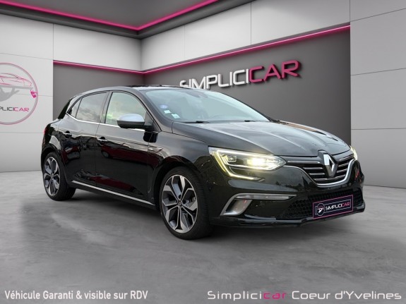 Renault megane iv berline 1.3 tce 140 gt-line - camera de recul - siege sport - led d’ambiance - garantie 12 mois occasion...