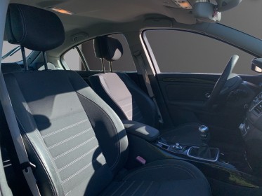 Renault laguna iii 1.5 dci 110ch carminat / edition bose / gps tom-tom / garantie 12 mois occasion simplicicar perpignan ...