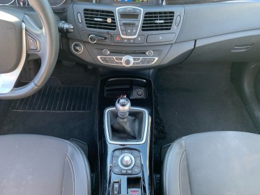 Renault laguna iii 1.5 dci 110ch carminat / edition bose / gps tom-tom / garantie 12 mois occasion simplicicar perpignan ...