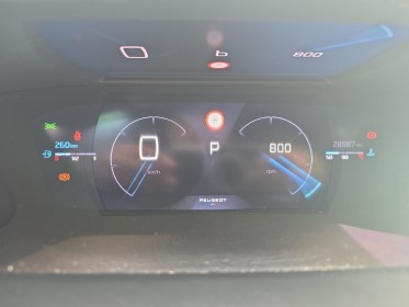 Peugeot 2008 bluehdi 130 ss eat8 gt //garantie 12 mois// occasion simplicicar lille  simplicicar simplicibike france