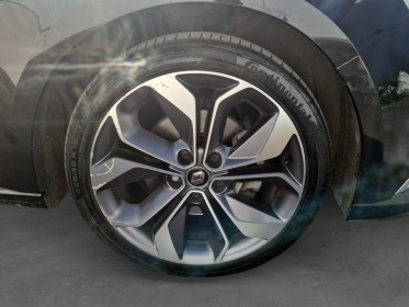 Renault megane iv berline blue dci 150 edc gt-line occasion parc voitures beauvais simplicicar simplicibike france