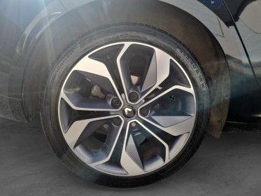 Renault megane iv berline blue dci 150 edc gt-line occasion parc voitures beauvais simplicicar simplicibike france