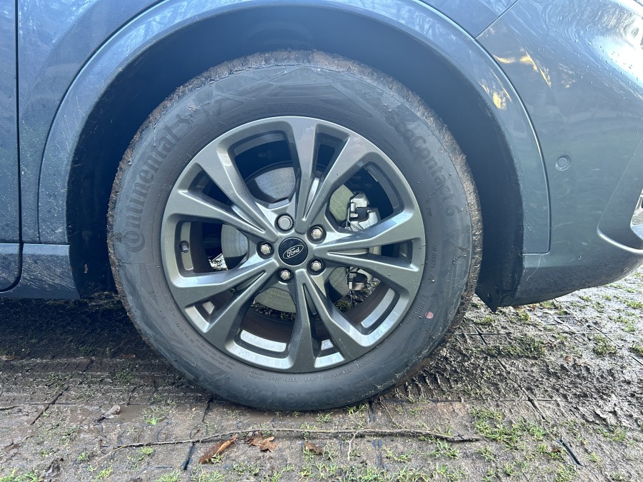 FORD d'occasion KUGA 2.5 DURATEC 190 FLEXIFUEL FHEV ST-LINE