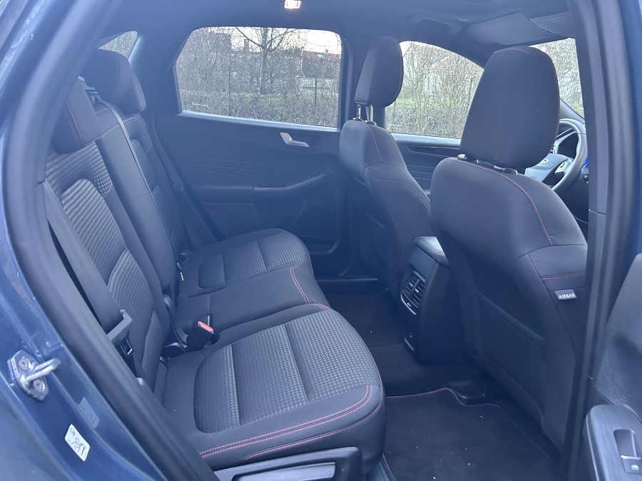 FORD d'occasion KUGA 2.5 DURATEC 190 FLEXIFUEL FHEV ST-LINE