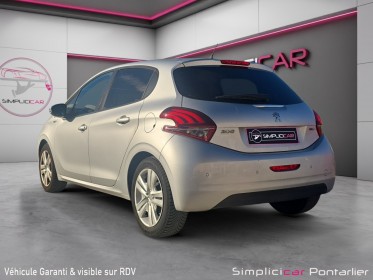 Peugeot 208 82ch bvm5 style / courroie changée occasion simplicicar pontarlier simplicicar simplicibike france