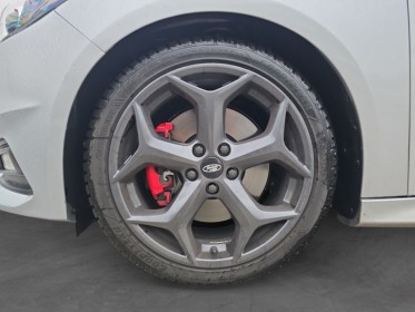 Ford focus st 2.0 tdci 185 ss powershift / siège recaro / système audio sony occasion simplicicar pontarlier simplicicar...