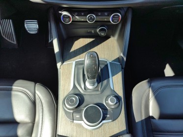 Alfa romeo stelvio my19 2.0t 280 ch q4 at8 lusso - régulateur acc - toit ouvrant panoramique - attelage - ligne rémus -......