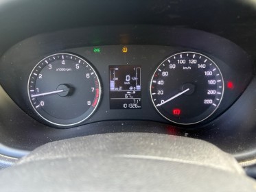 Hyundai i20 1.2 75 initia/premiÈre main/carnet d'entretien/carrosserie parfaite/entretien ok/garantie 12 mois occasion...