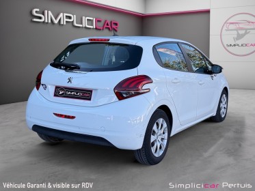 Peugeot 208 68ch bvm5 like climatisation régulateur limiteur de vitesse occasion simplicicar pertuis  simplicicar...