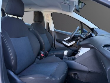 Peugeot 208 68ch bvm5 like climatisation régulateur limiteur de vitesse occasion simplicicar pertuis  simplicicar...