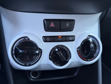 Peugeot 208 68ch bvm5 like climatisation régulateur limiteur de vitesse occasion simplicicar pertuis  simplicicar...