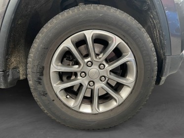 Jeep grand cherokee 3.0 v6 250 limited / attelage / toit ouvrant- garantie 12 mois occasion simplicicar lyon ouest...