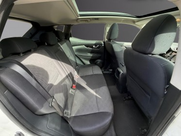 Nissan qashqai 1.2 dig-t 115 stop/start connect edition/garantie 12 mois occasion montreuil (porte de vincennes)(75)...
