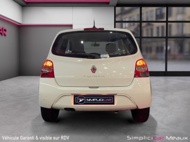 Renault twingo ii 1.2 16v 75 eco2 rip curl  bvr5 occasion simplicicar meaux simplicicar simplicibike france