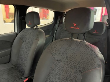Renault twingo ii 1.2 16v 75 eco2 rip curl  bvr5 occasion simplicicar meaux simplicicar simplicibike france