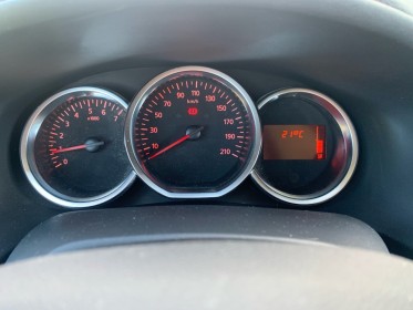 Dacia sandero phase 2 1.0 sce 12v 75 ch city  climatisation/centralisation a distance garantie 12 mois occasion simplicicar...