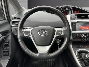 Toyota verso lca 112 d-4d 7pl skyview occasion simplicicar amiens  simplicicar simplicibike france