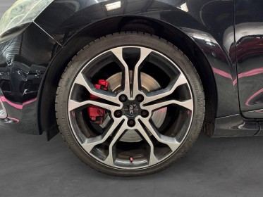 Renault clio iv 1.6 turbo 220 energy rs trophy edc occasion simplicicar pau simplicicar simplicibike france