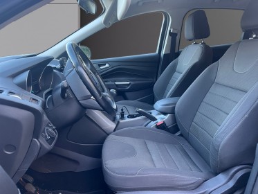 Ford kuga ford kuga 1.5 ecoboost 150 ss • titanium • 4x2 • attelage • garantie 12 mois occasion simplicicar lyon nord...