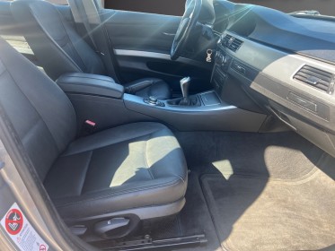 Bmw serie 3 e90 lci 320d 177 ch luxe occasion avignon (84) simplicicar simplicibike france