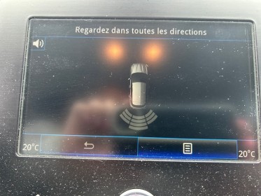 Renault megane iv berline tce 115 fap life  garantie 12 mois occasion simplicicar vernon simplicicar simplicibike france