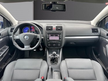 Volkswagen golf r32 3.2 v6 250 4motion occasion simplicicar pontarlier simplicicar simplicibike france