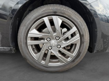 Peugeot 208 bluehdi 100 ss bvm6 active pack garantie de 12 mois occasion simplicicar rouen simplicicar simplicibike france