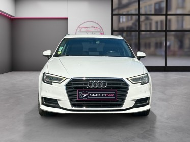 Audi a3 sportback design luxe 35 tdi 150 s tronic, intérieur cuir, carplay, caméra, clignos ar dynamique, garantie 12 mois...