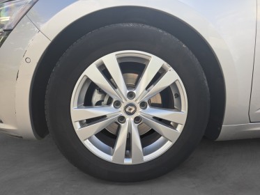 Renault talisman estate 1.6 l dci energy business 130 ch caméra de recul entretien full renault garantie 12 mois occasion...