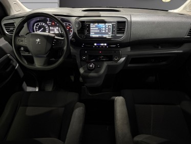 Peugeot expert cabine approfondie standard bluehdi 180 ss eat6 fixe premium pack grip control  gps xénons occasion...