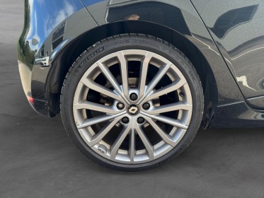 Renault clio iv 1.6 turbo 200 edc rs - garantie 12 mois occasion simplicicar vienne simplicicar simplicibike france