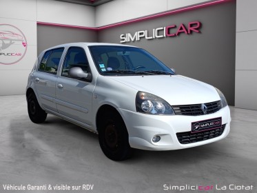 Renault clio iii 1.2 16v 75 eco2 authentique euro 5 occasion simplicicar la ciotat simplicicar simplicibike france
