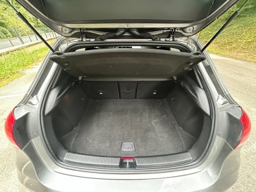 Mercedes classe a 180 d 7g-dct amg line occasion simplicicar vaucresson simplicicar simplicibike france