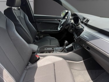 Audi q3 35 tdi 150 ch s tronic 7 s line occasion simplicicar carcassonne simplicicar simplicibike france