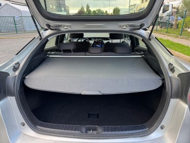 Toyota prius hybride rc18 dynamic pack premium occasion simplicicar brie-comte-robert simplicicar simplicibike france