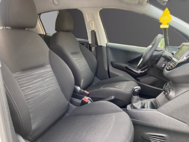Peugeot 208 business 1.6 bluehdi 75ch ss bvm5 business- 5 places occasion simplicicar compiegne simplicicar simplicibike france