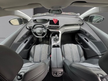 Peugeot 5008 bluehdi 130ch ss bvm6 allure 7 places occasion simplicicar limoges  simplicicar simplicibike france
