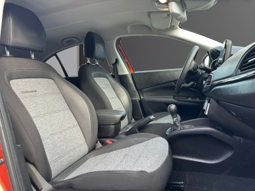 Fiat tipo cross 5 portes 1.0 firefly turbo 100 ch ss plus - suivi fiat/caméra de recul/sièges massants - garantie 12 mois...