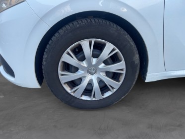 Peugeot 208 buisness  garantie 12 mois occasion simplicicar lyon nord simplicicar simplicibike france