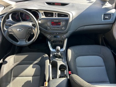 Kia cee'd 1.6 gdi 135 ch active occasion simplicicar lagny  simplicicar simplicibike france