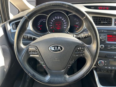 Kia cee'd 1.6 gdi 135 ch active occasion simplicicar lagny  simplicicar simplicibike france