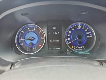 Toyota hilux x-tra cabine 4wd 2.4l 150 d-4d legende siege tissu, housse en cuir abimé conducteur occasion simplicicar rennes...