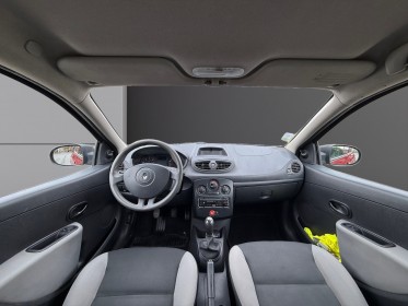 Renault clio iii dci 75 authentique - garantie 12mois - distribution neuve - revision ok - ideale jeune permis occasion...