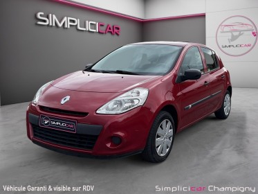 Renault clio iii dci 75 authentique - garantie 12mois - distribution neuve - revision ok - ideale jeune permis occasion...