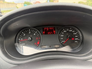 Renault clio iii dci 75 authentique - garantie 12mois - distribution neuve - revision ok - ideale jeune permis occasion...