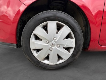 Renault clio iii dci 75 authentique - garantie 12mois - distribution neuve - revision ok - ideale jeune permis occasion...