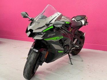 Kawasaki zx-10r zx-10r // sortie akrapovic / amortisseur direction ohlins / freins brembo / garantie 12 mois occasion...