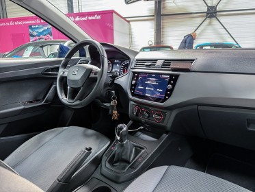 Seat ibiza 1.0 ecotsi 95 ch s/s bvm5 style - apple carplay - garantie 12 mois occasion simplicicar lyon ouest simplicicar...