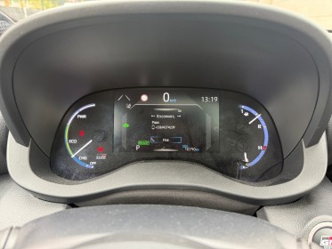 Toyota yaris cross hybride my22 116h 2wd gr sport/toit ouvrant/garantie 12 mois occasion montreuil (porte de vincennes)(75)...