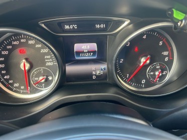 Mercedes classe cla 180 d 7-g dct sensation-4 jantes et pneu neuf occasion paris 17ème (75)(porte maillot) simplicicar...
